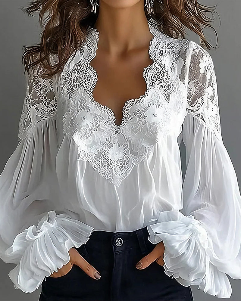 Aurelia™ - Elegante Spitzenbluse mit Patchwork-Details