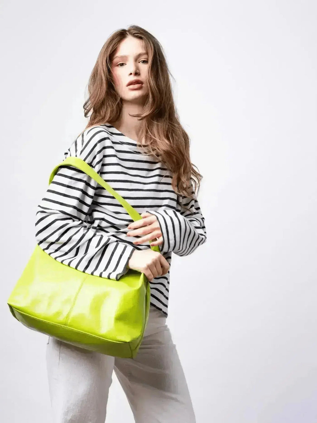 Velmira™ Elegante Vintage Tote Bag aus veganem Leder